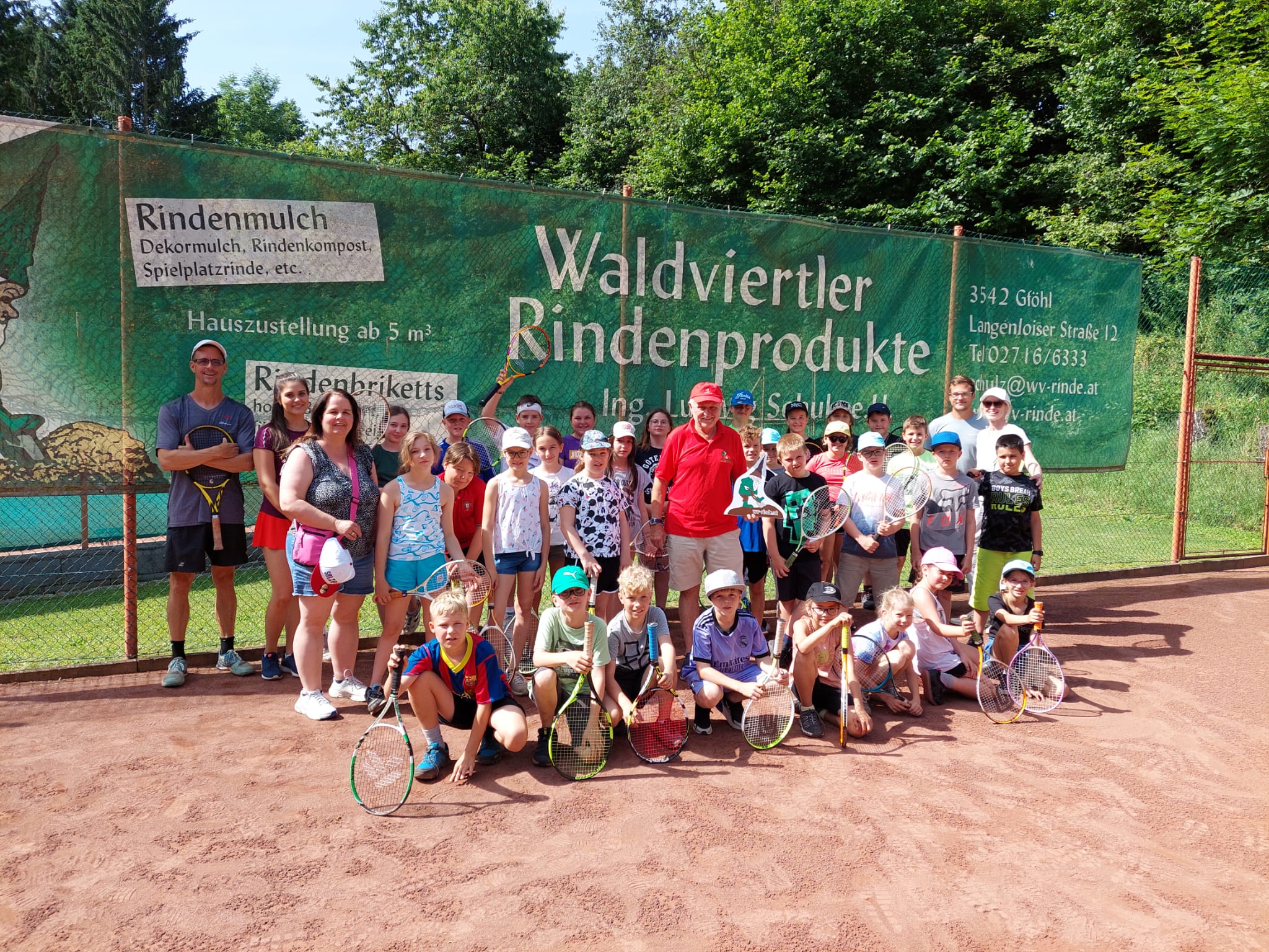 Featured image for “Tennisstunden – sponsored by Waldviertler Rindenprodukte!”